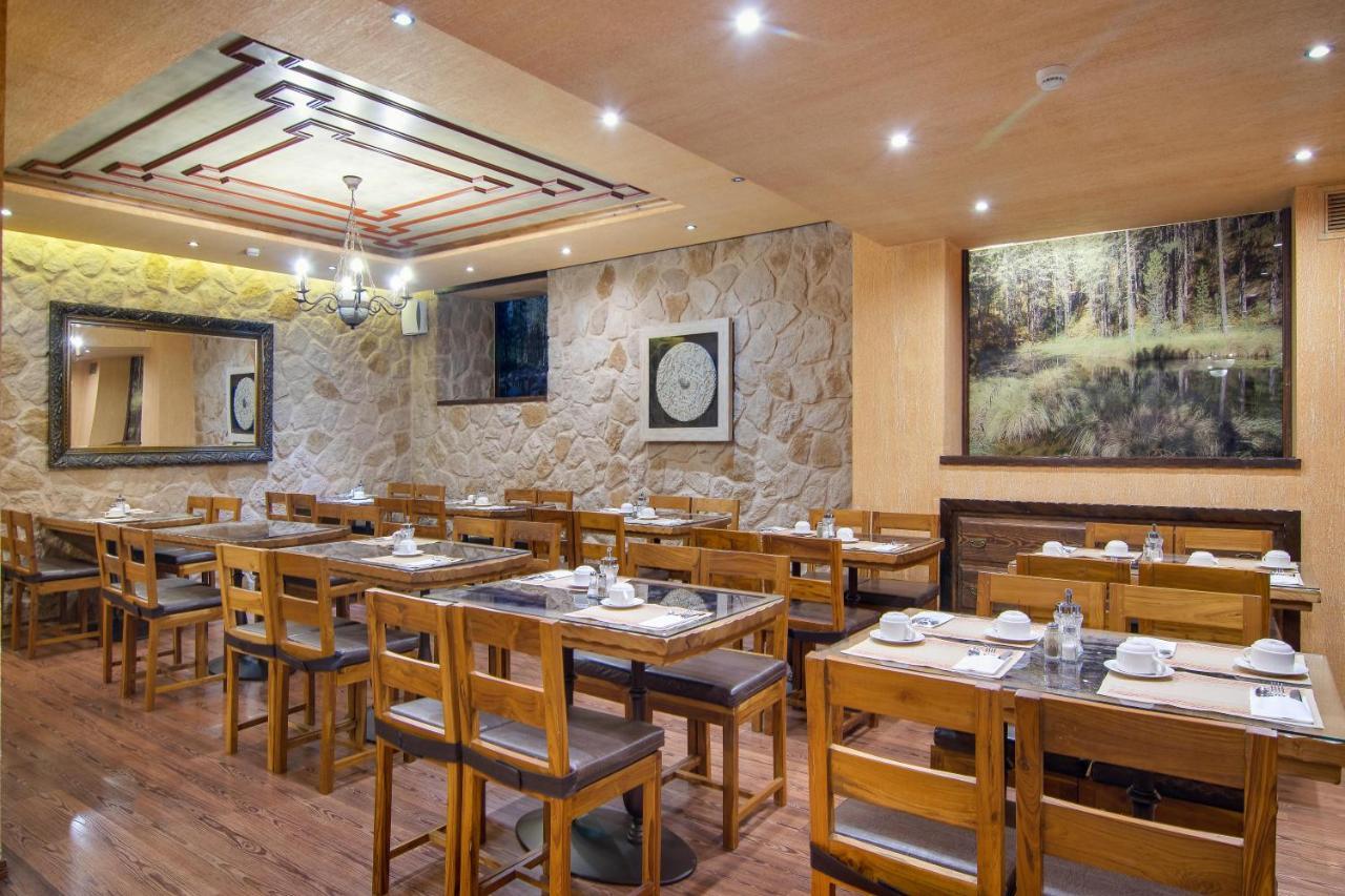 Hotel Kassaros Metsovo Exterior foto